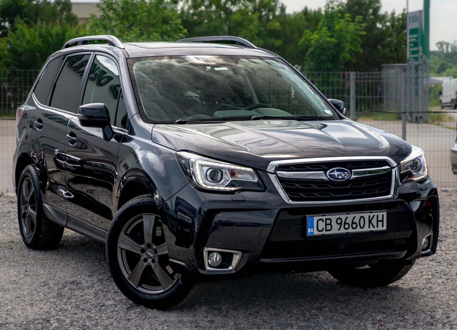 Subaru Forester 2.0D-147hp-4X4-РЕГИСТРИРАНА!, снимка 3 - Автомобили и джипове - 54749505