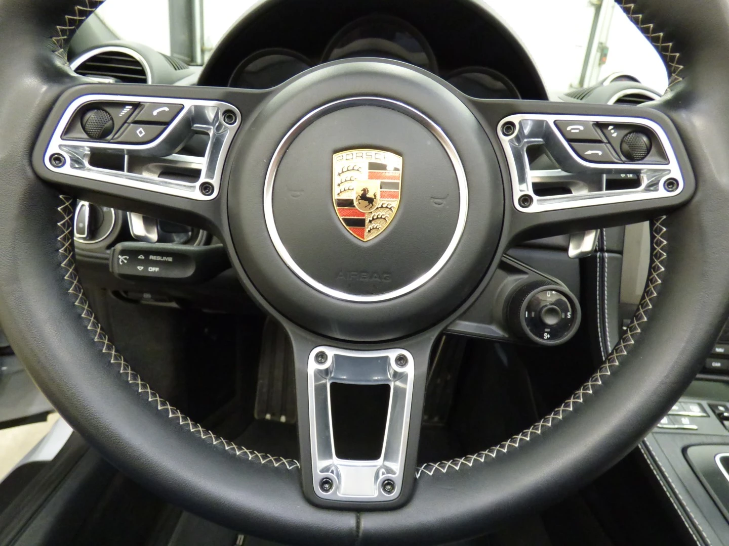 Porsche Boxster 718 GTS 4.0* Колекционерска* Много екстри* Гаранци, снимка 13 - Автомобили и джипове - 54879519