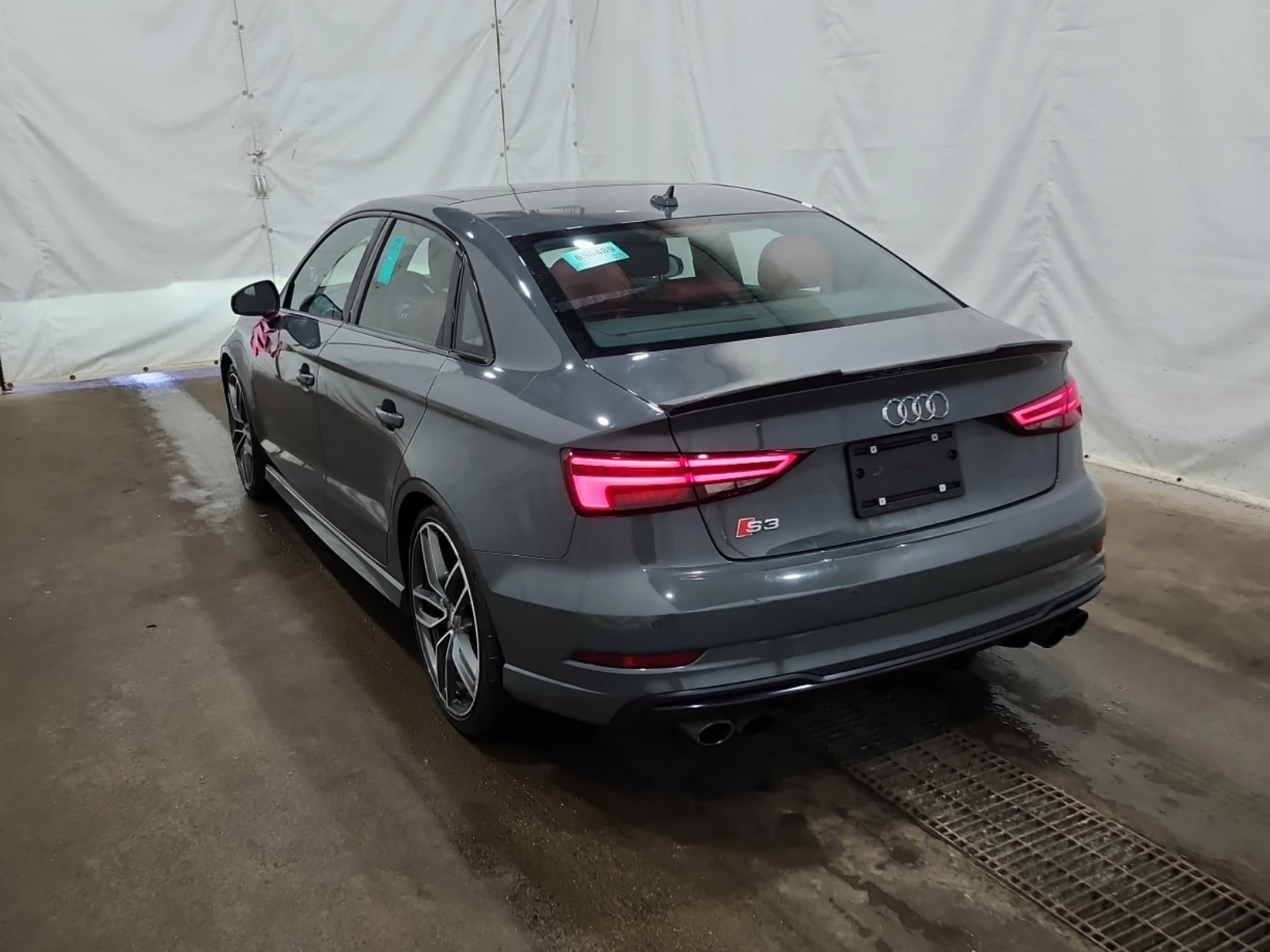 Audi S3 PROGRESSIV * КАМЕРА * ПОДГРЕВ * CARFAX * , снимка 4 - Автомобили и джипове - 55007679