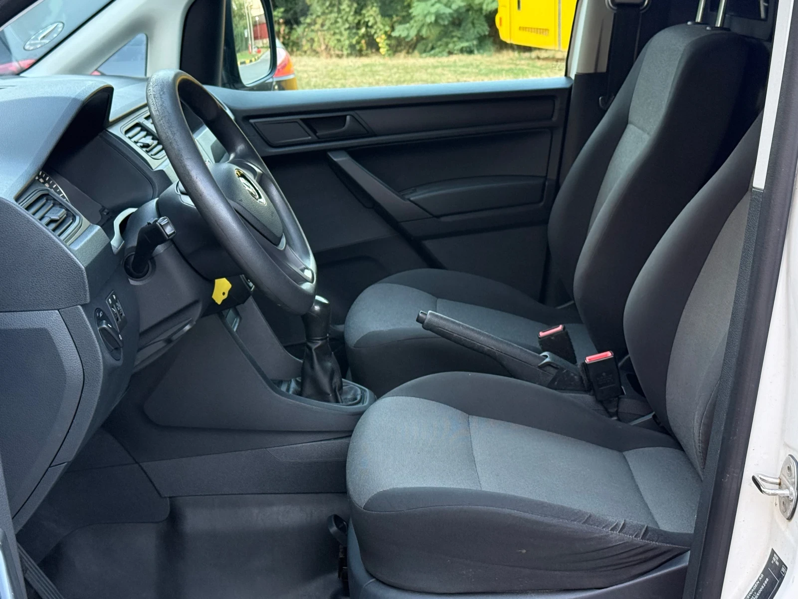VW Caddy 2.0TDI MAXI/Климатик/EURO VI, снимка 11 - Автомобили и джипове - 55728285