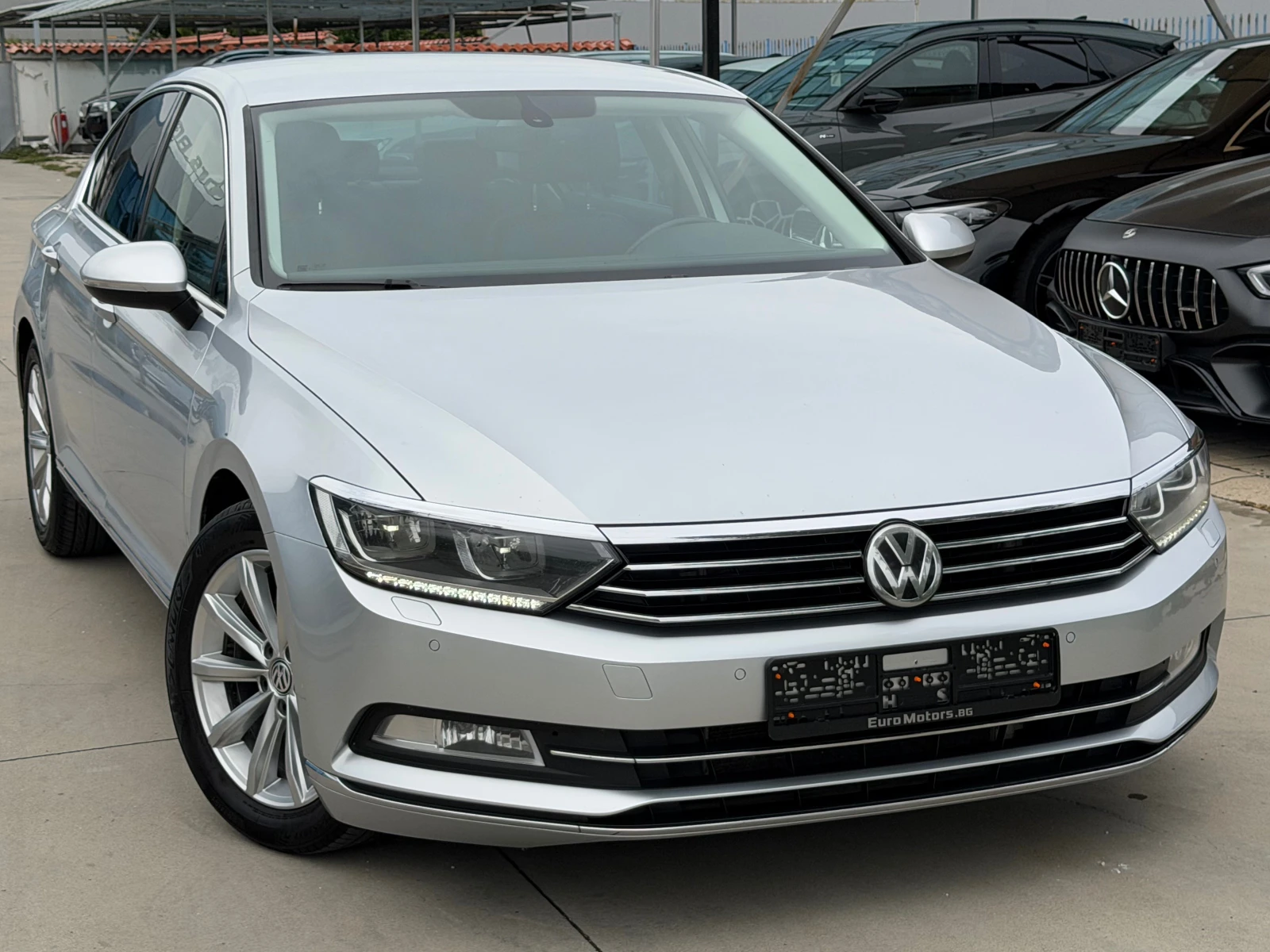 VW Passat 2.0TDI-190ps, HIGHLINE-FULL SERVICE VW!!!, снимка 3 - Автомобили и джипове - 56271163