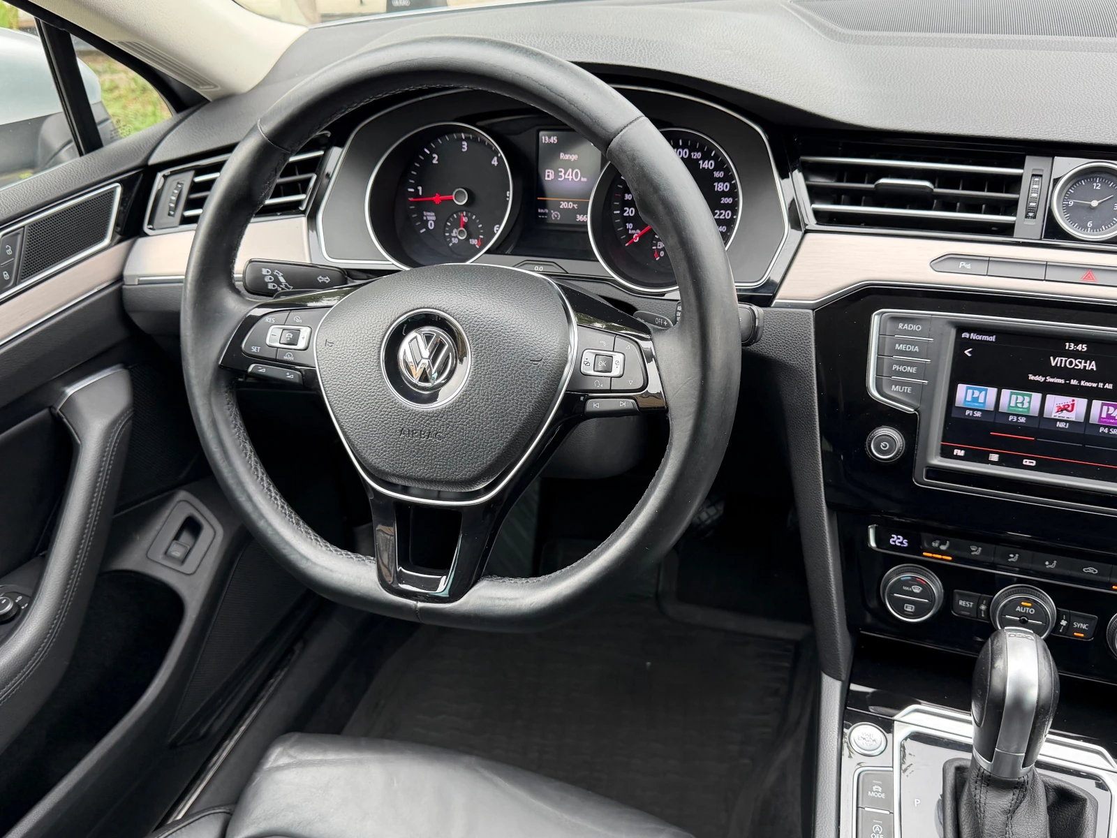 VW Passat 2.0TDI-190ps, HIGHLINE-FULL SERVICE VW!!!, снимка 11 - Автомобили и джипове - 56271163