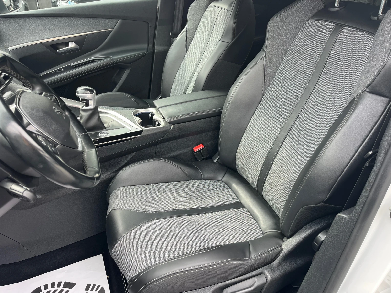 Peugeot 3008 Allure/���������� ���� � ���� �� 09.2026 | Mobile.bg � ����������� 10