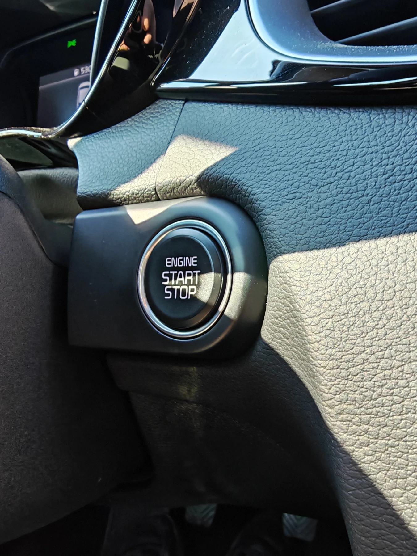 Kia Ceed 1.5, снимка 13 - Автомобили и джипове - 56655107