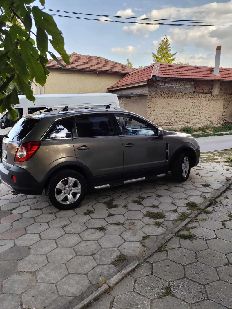 Opel Antara, снимка 7 - Автомобили и джипове - 47095366