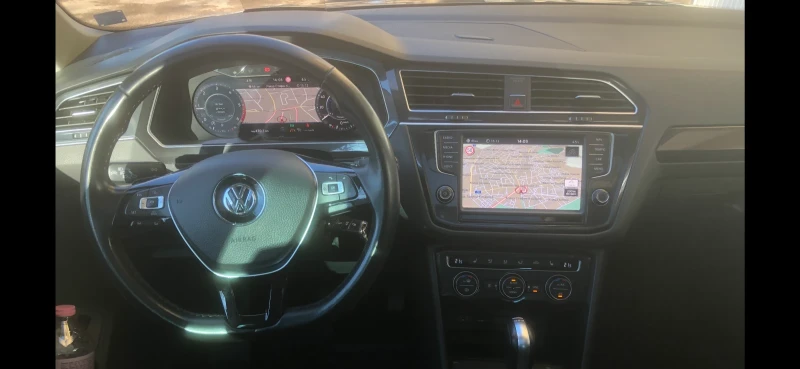 VW Tiguan TDI Higlhine 4 Motion BMT, снимка 5 - Автомобили и джипове - 53126163