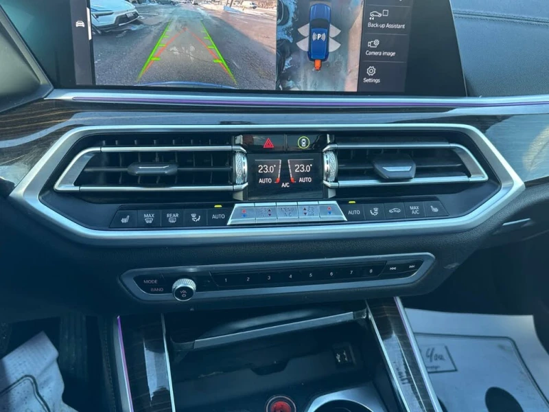 BMW X5 xDrive40i* АвтоКредит* (ЦЕНА ДО БГ), снимка 12 - Автомобили и джипове - 53251393