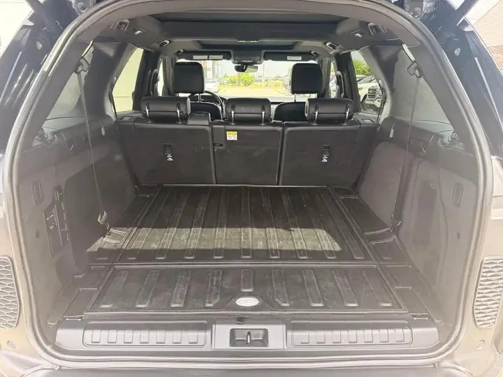 Land Rover Discovery Automatic, снимка 16 - Автомобили и джипове - 56010933