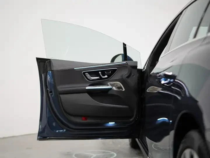 Mercedes-Benz EQE, снимка 6 - Автомобили и джипове - 56685113