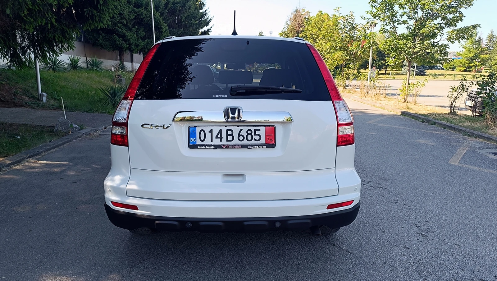Honda Cr-v 2.2D 4x4 Aut. - изображение 2
