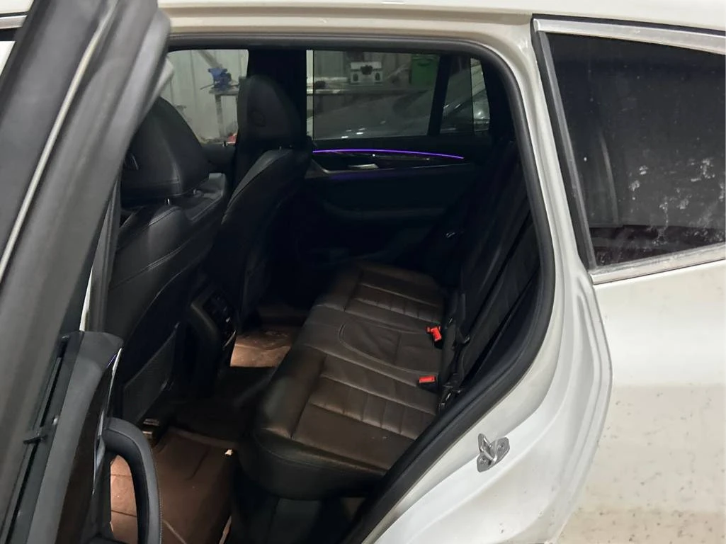 BMW X3 xDrive30i * CARFAX* PANO * 360 * AMBIENT | Mobile.bg � ����������� 10