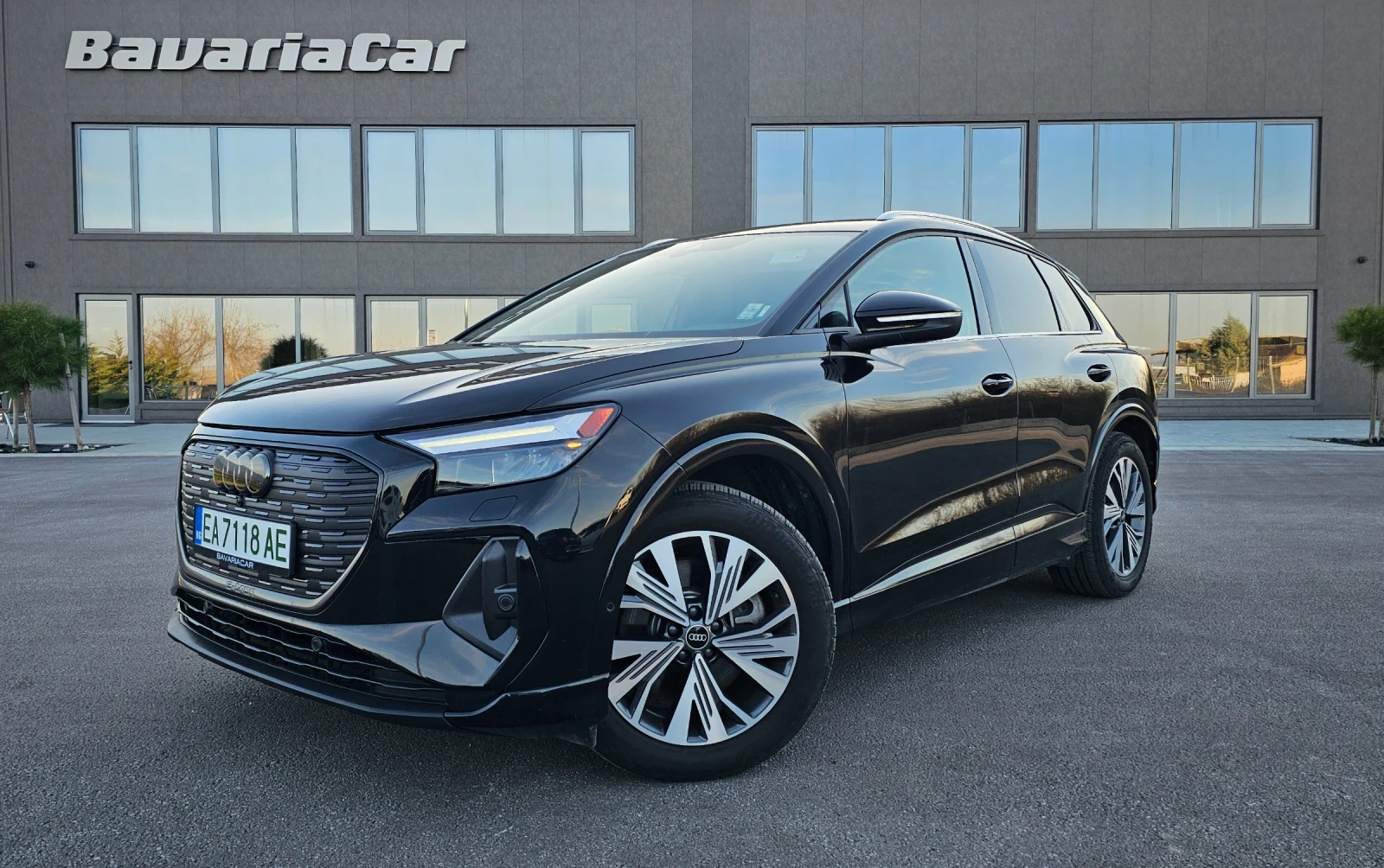Audi Q4 e-tron/Premium Plus/Pano/ACC/Батерия 82кwh 