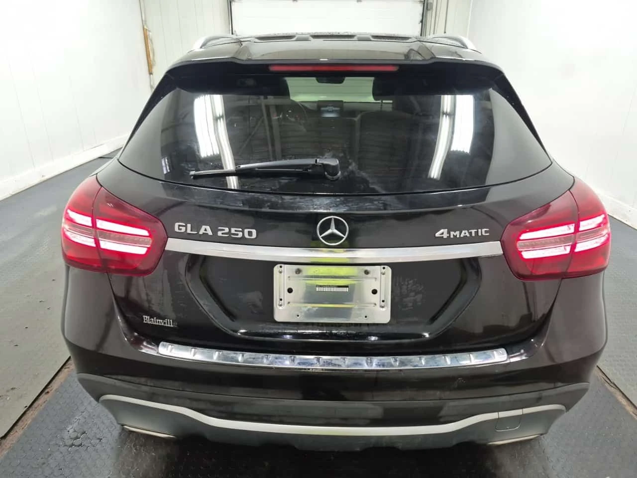 Mercedes-Benz GLA * 250 * * ПАНОРАМА* * КАМЕРА ЗА ЗАДНО ВИЖДАНЕ* , снимка 6 - Автомобили и джипове - 53976222