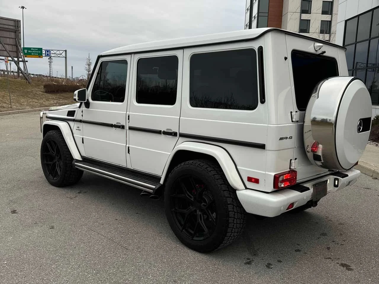 Mercedes-Benz G * AMG 63 * 2 КЛЮЧА* ПОДГРЕВ* KEYLESS, снимка 15 - Автомобили и джипове - 54061621
