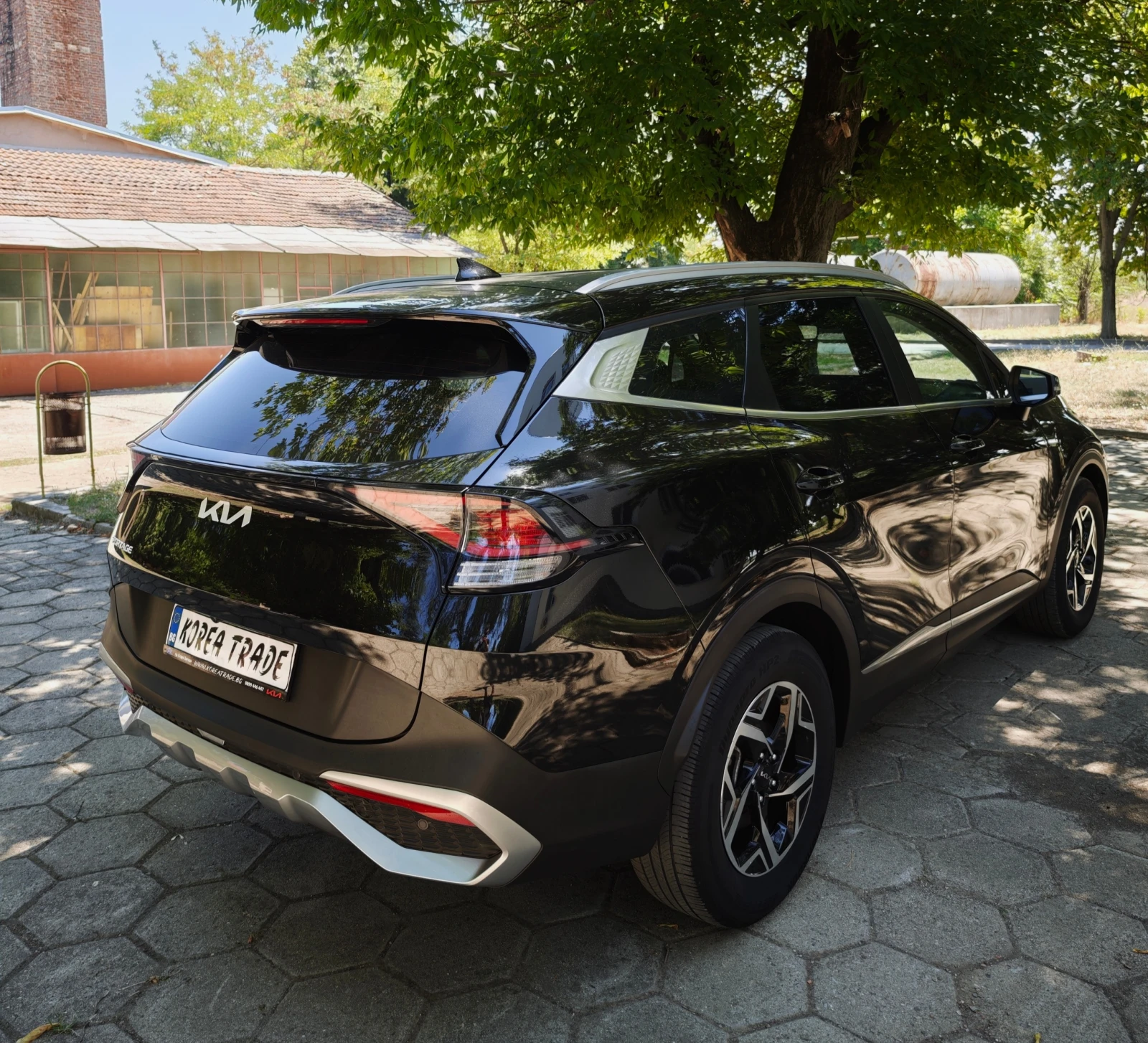 Kia Sportage 2.0 CRDI, снимка 4 - Автомобили и джипове - 55292594