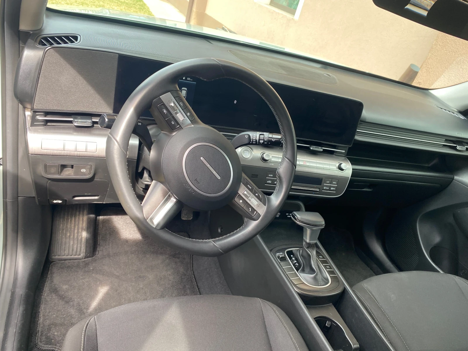 Hyundai Kona SX2, снимка 16 - Автомобили и джипове - 54639873
