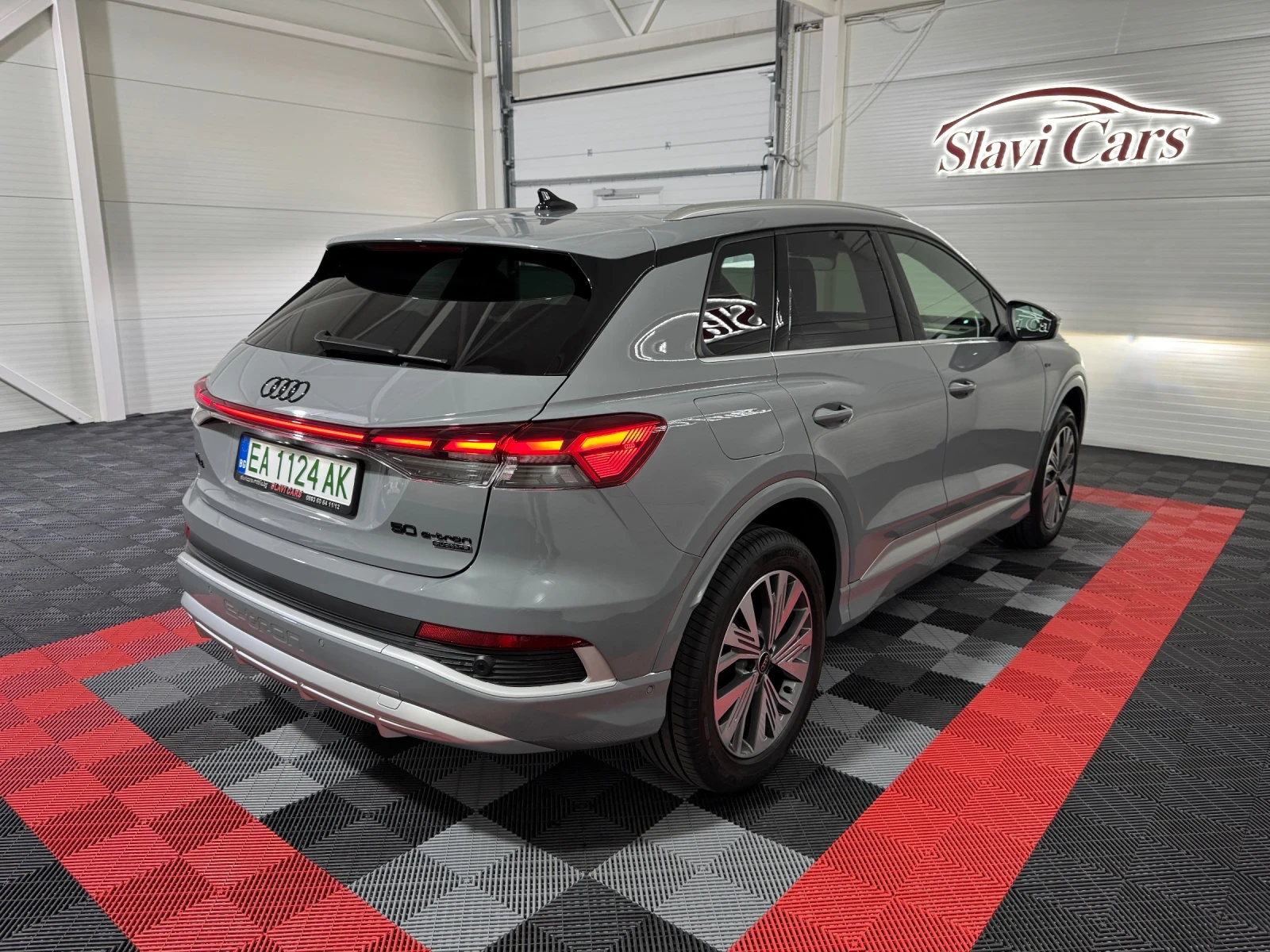 Audi Q4 50 E-TRON QUATTRO S-LINE | MATRIX LED | FULL, снимка 6 - Автомобили и джипове - 54873780