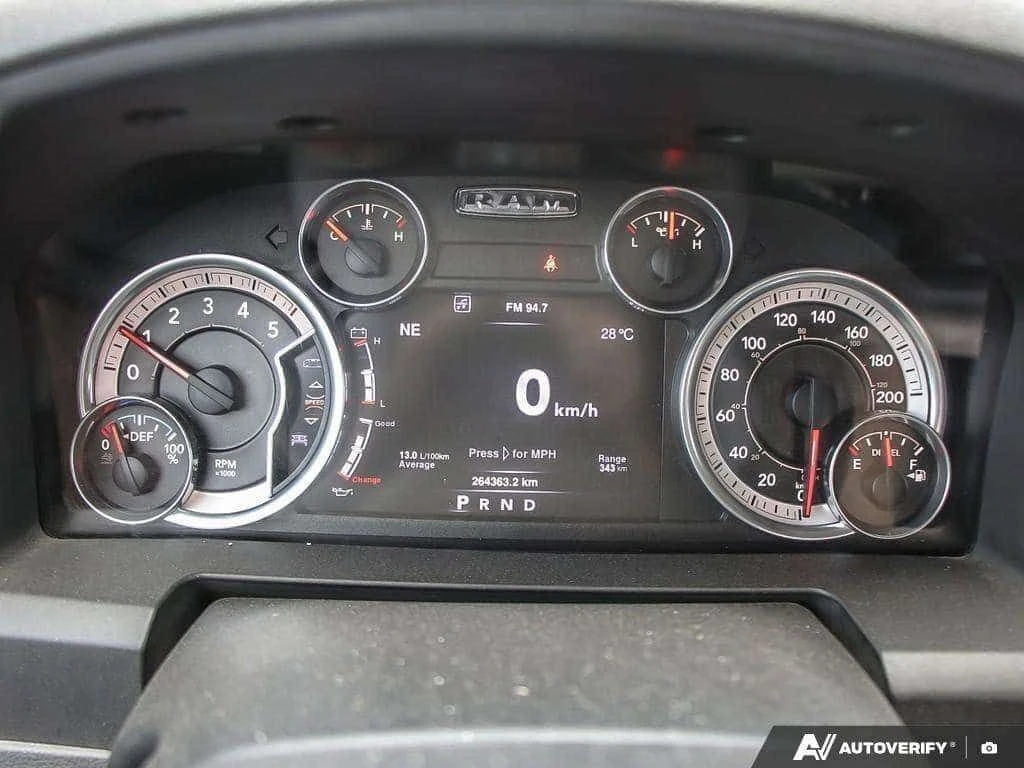 Dodge RAM 1500 * 4WD Crew Cab 140.5 SLT * CARFAX * ���� �� �� | Mobile.bg � ����������� 13