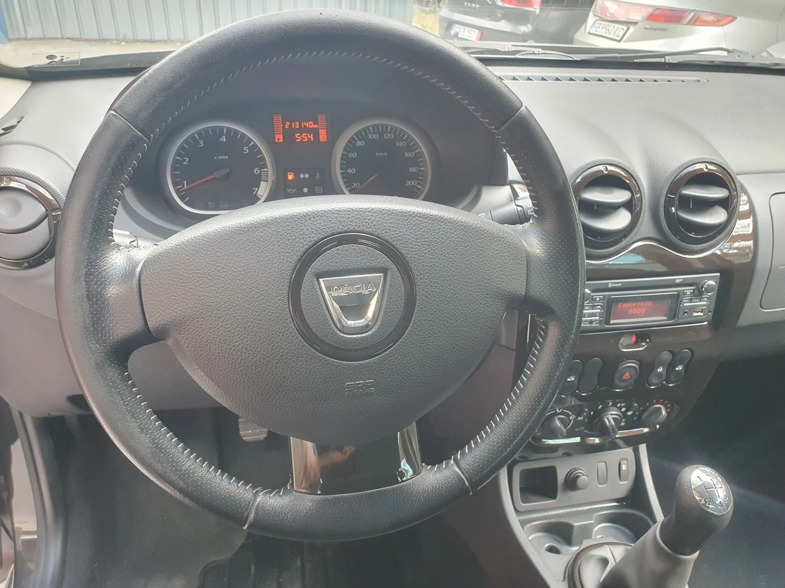 Dacia Duster 1.6 GAZ KLIMA  EUR 5   ITALY, снимка 10 - Автомобили и джипове - 55190447