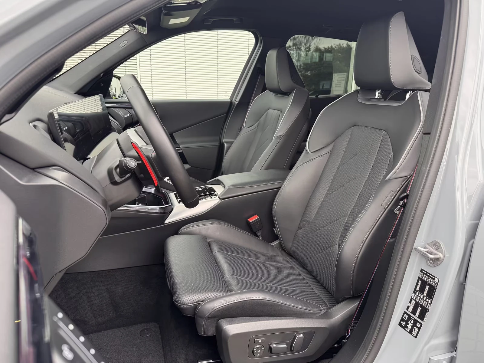BMW X3 M50i/381HP/MSPORT PRO/360/ACC/KLESS/618z, снимка 9 - Автомобили и джипове - 55310359