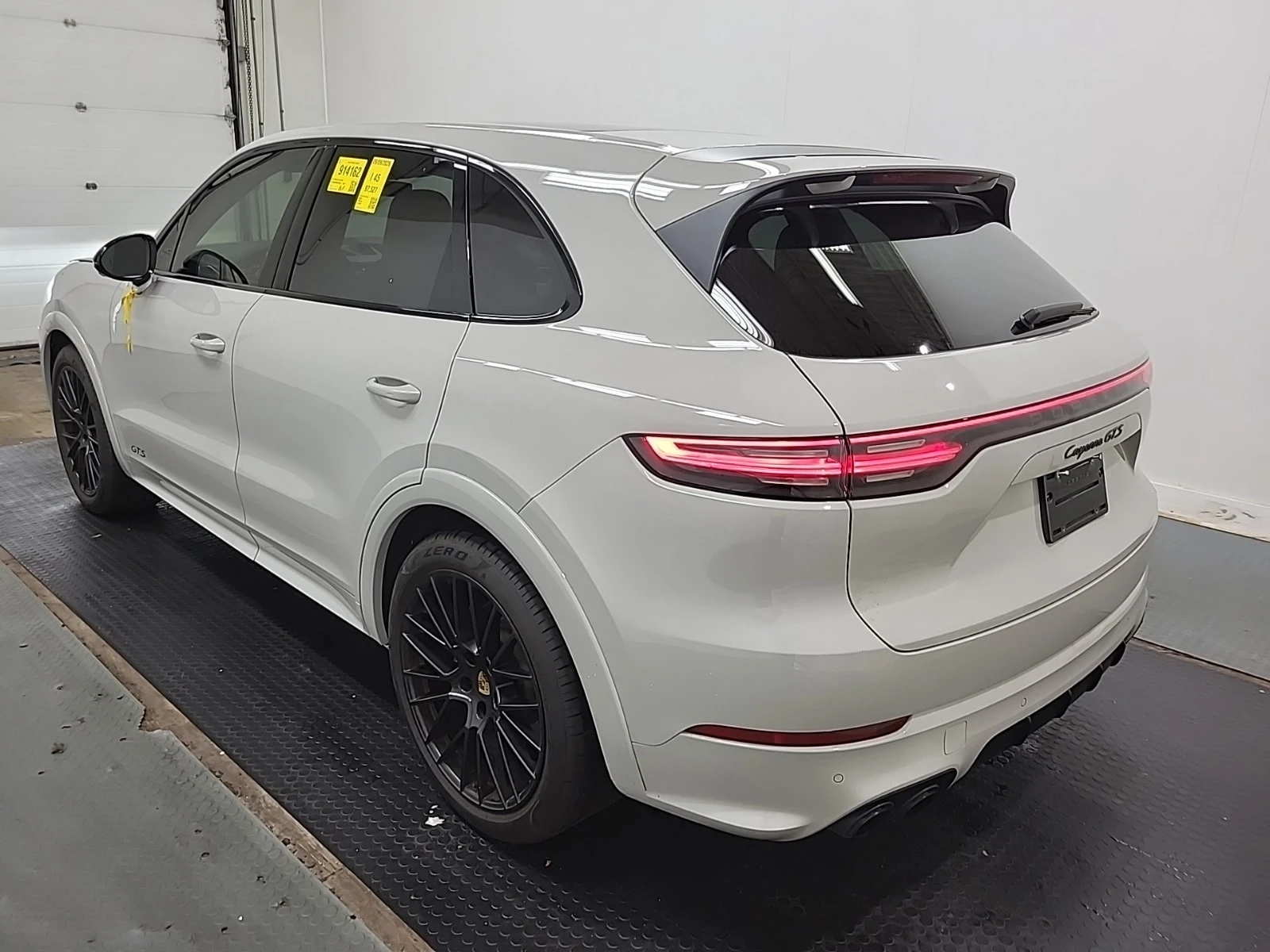 Porsche Cayenne * GTS * CARFAX * , снимка 4 - Автомобили и джипове - 56058545