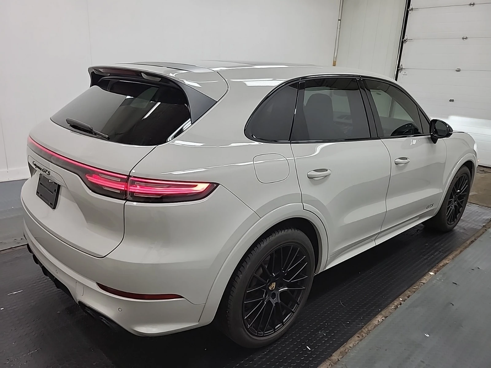 Porsche Cayenne * GTS * CARFAX * , снимка 3 - Автомобили и джипове - 56058545