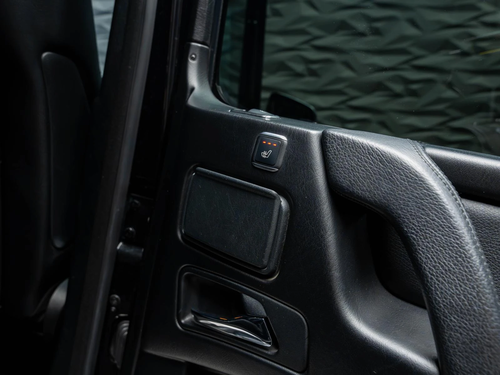 Mercedes-Benz G 350 D* 4MATIC* CAM* ПОДГРЕВ* , снимка 15 - Автомобили и джипове - 56285696