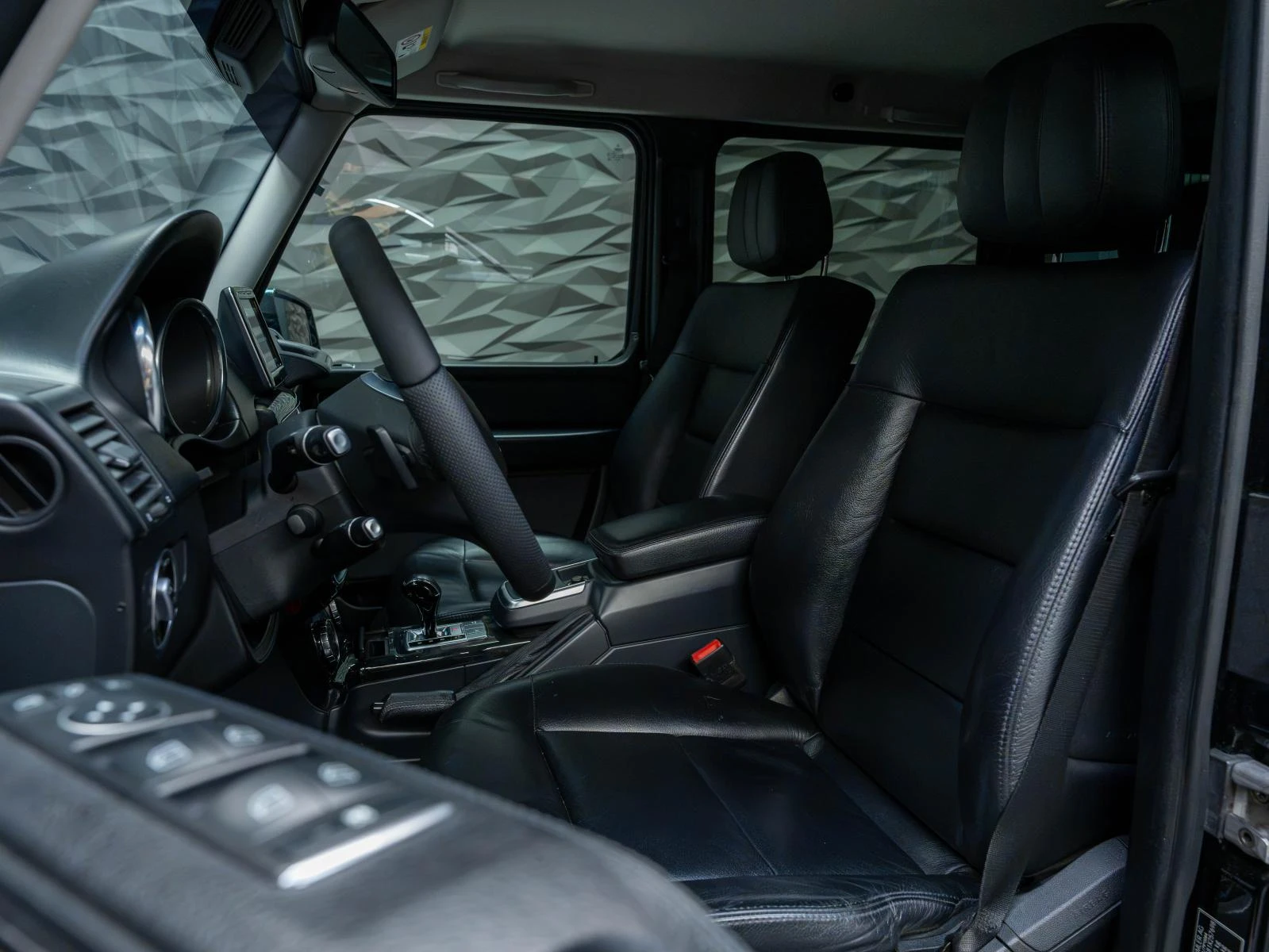 Mercedes-Benz G 350 D* 4MATIC* CAM* ПОДГРЕВ* , снимка 7 - Автомобили и джипове - 56285696