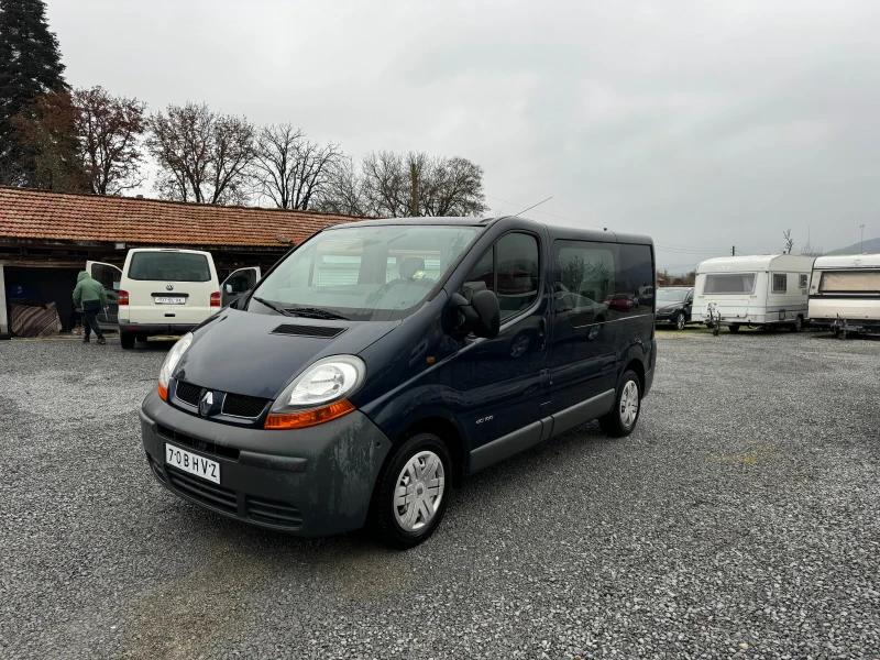 Renault Trafic 2.0тди 136к.с климатроник , снимка 1 - Бусове и автобуси - 47668714