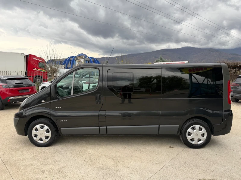 Renault Trafic 2.0DCI L2 Климатроник* 9-места* 6 скорости* , снимка 12 - Бусове и автобуси - 52553589