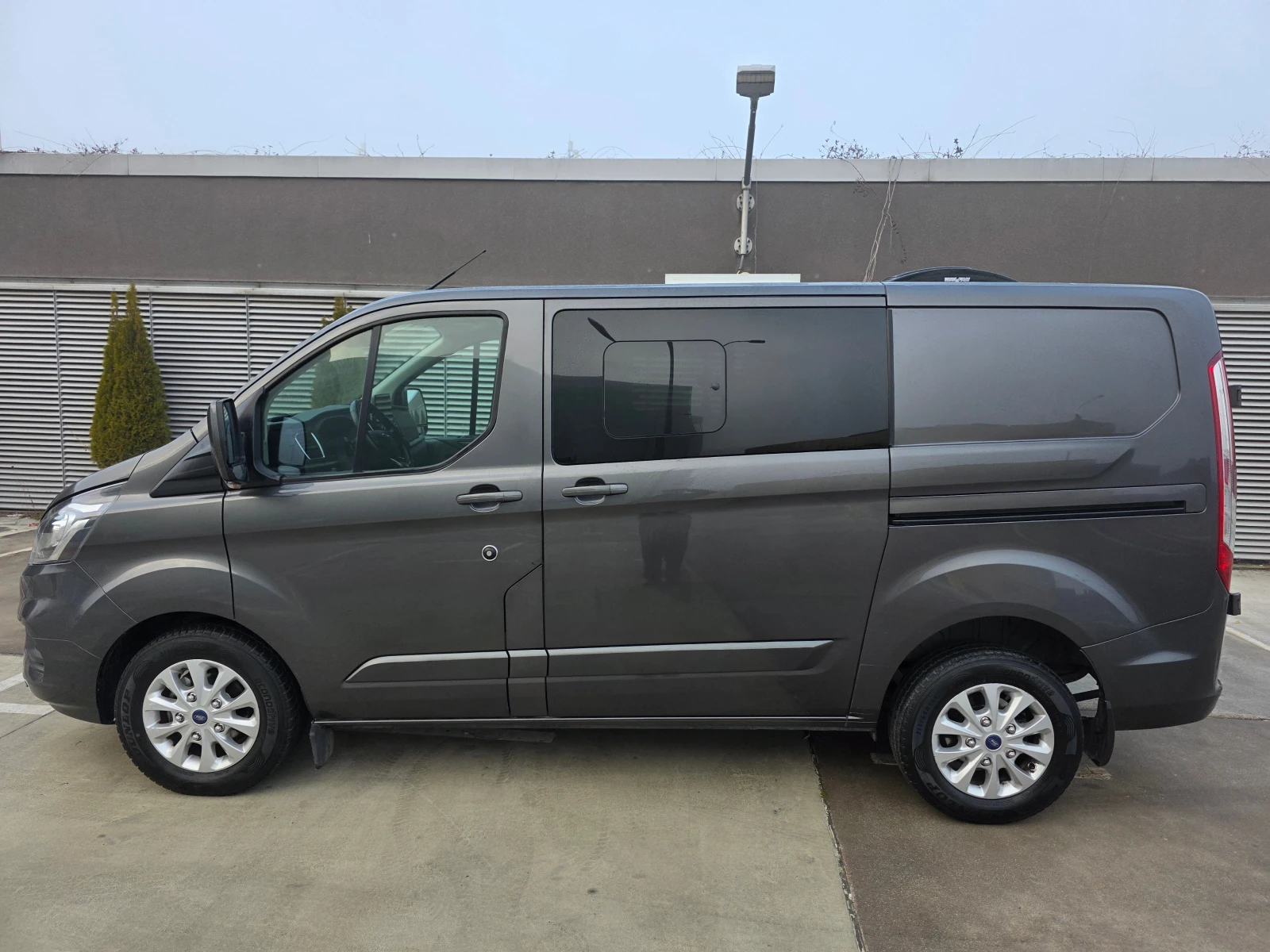 Ford Transit Custom 2.0 TDCI-Multicab-4+ 1-Titanium-170hp - изображение 9