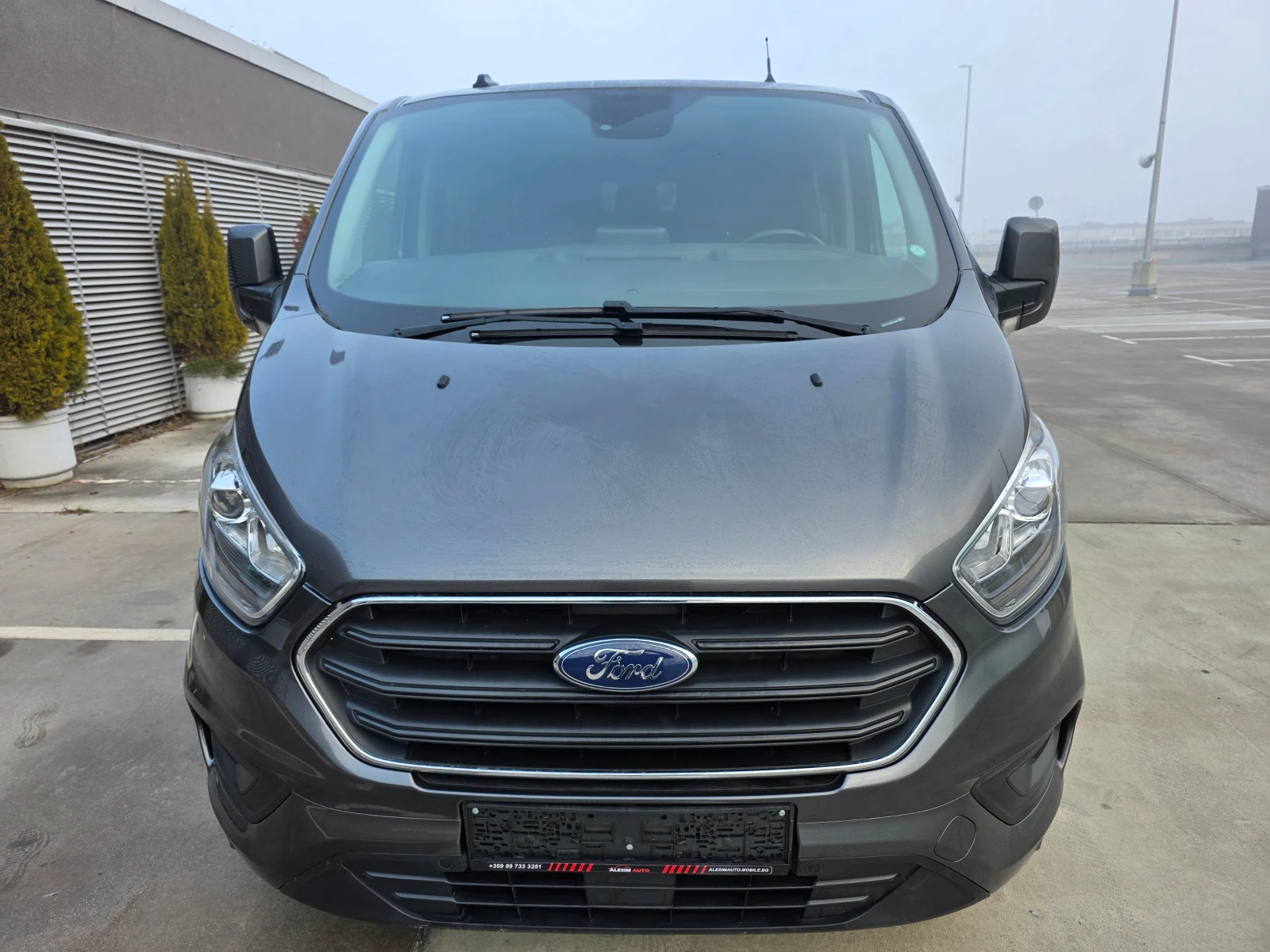Ford Transit Custom 2.0 TDCI-Multicab-4+ 1-Titanium-170hp - изображение 2