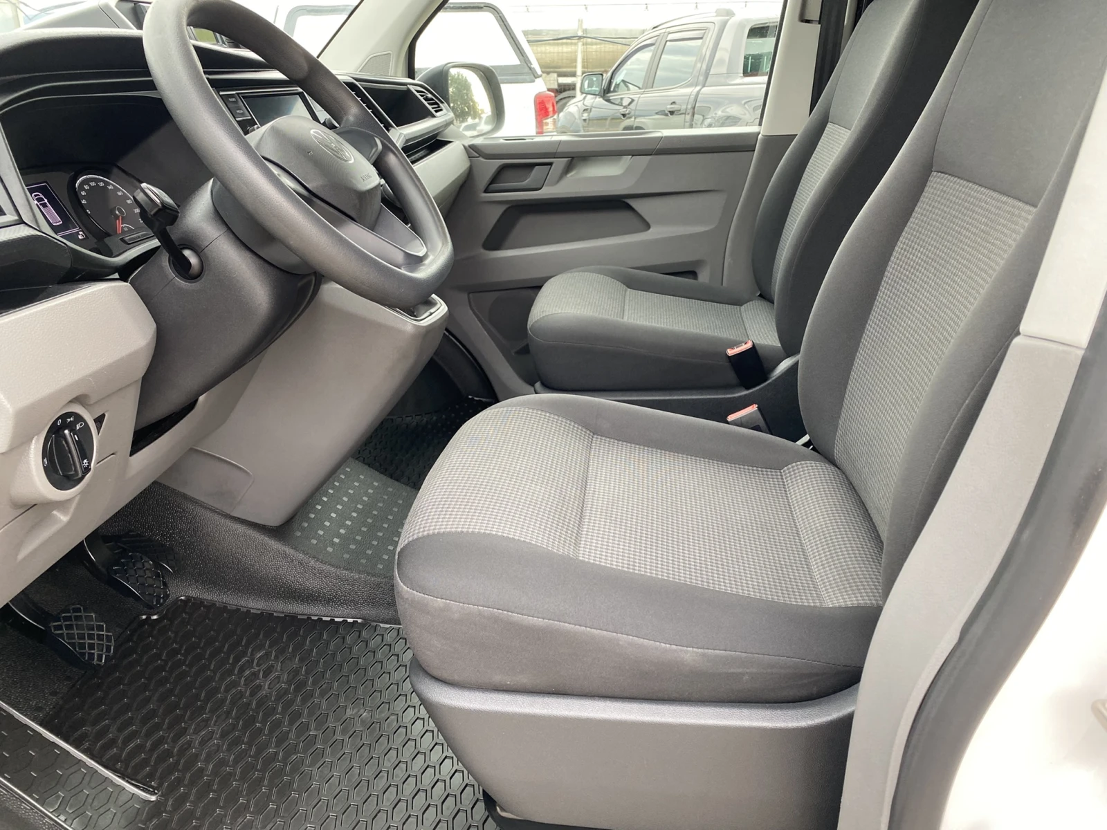 VW Transporter -2.0TDI-2021г./ХЛАДИЛЕН/ДЪЛГА-БАЗА, снимка 7 - Бусове и автобуси - 55694065