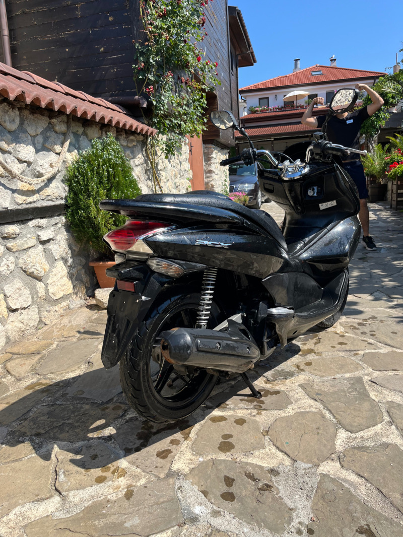 Honda Pcx, снимка 3 - Мотоциклети и мототехника - 46257693