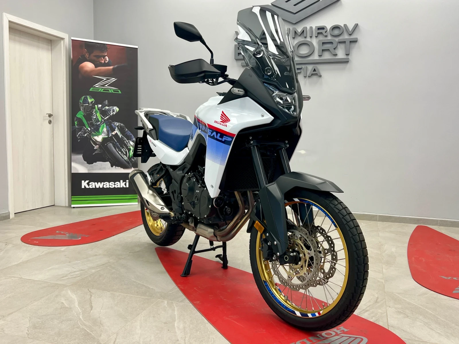 Honda Xlv 750 ABS TCS 2023 - 802 лв/месец - изображение 2