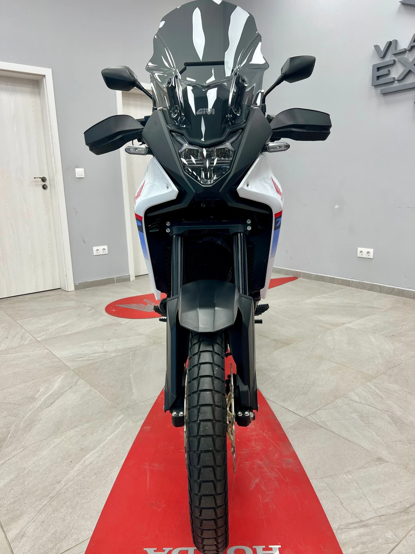 Honda Xlv 750 ABS TCS 2023 - 802 лв/месец - изображение 9