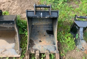 Багер Volvo ECR25D, снимка 8