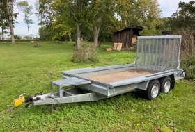 Багер Volvo ECR25D, снимка 13