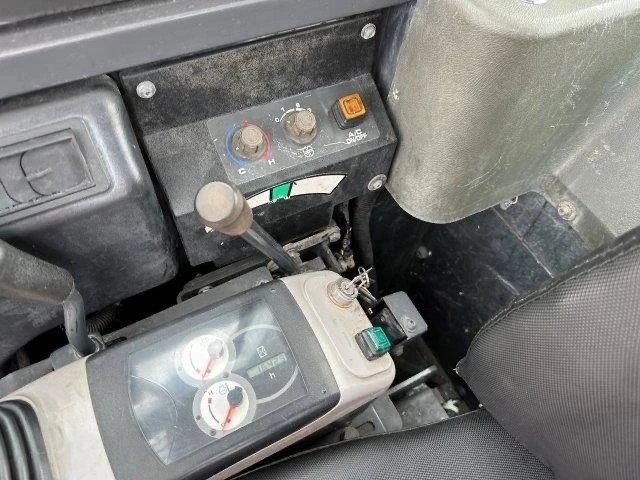 Багер Komatsu PC56-7 - изображение 9