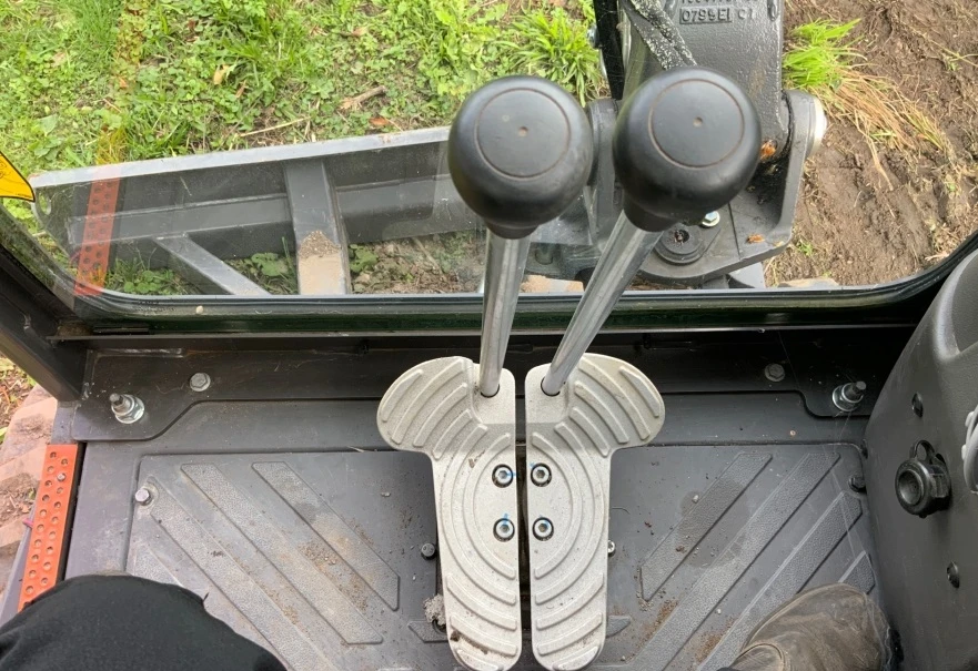 Багер Volvo ECR25D, снимка 12 - Индустриална техника - 54916310