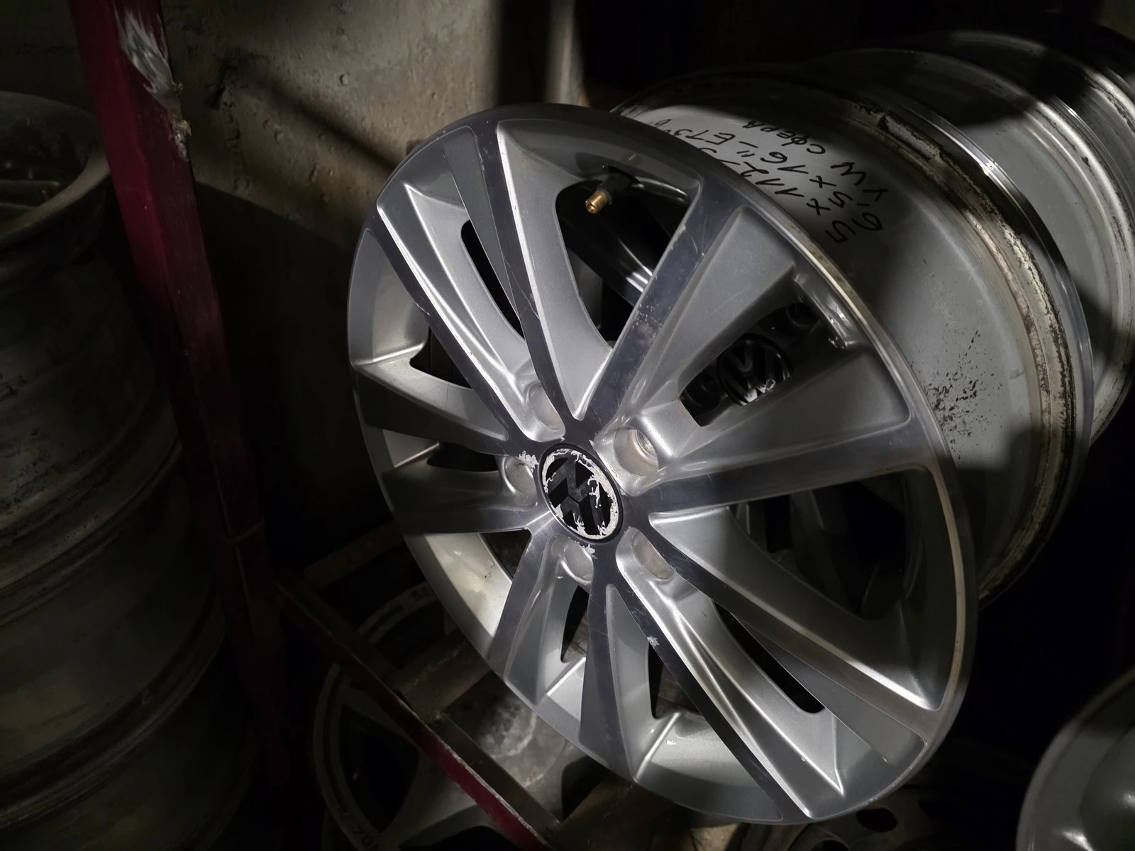 Джанти за VW, снимка 8 - Гуми и джанти - 56729924