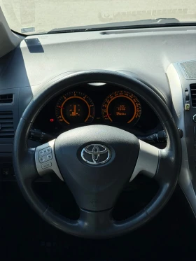 Toyota Auris 2.0 D4D - 3500 € / 6845.40 лв. - 12403696 10