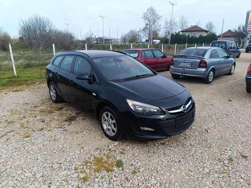 Opel Astra 1.6 Eko Flex 110к.с.Evro 6, снимка 3 - Автомобили и джипове - 47238845