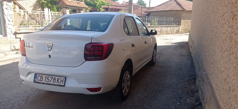 Dacia Logan 1.0/73кс., снимка 13 - Автомобили и джипове - 47326344