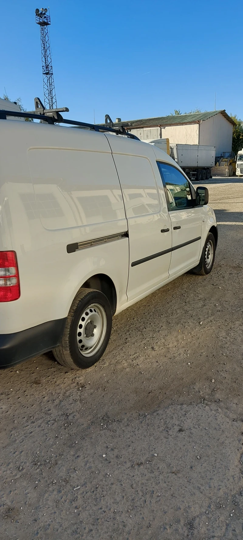 VW Caddy, снимка 10 - Автомобили и джипове - 47957852