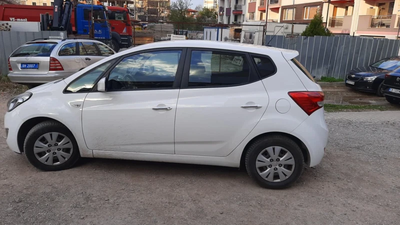 Hyundai Ix20 1.6 Automatic, снимка 7 - Автомобили и джипове - 47816517