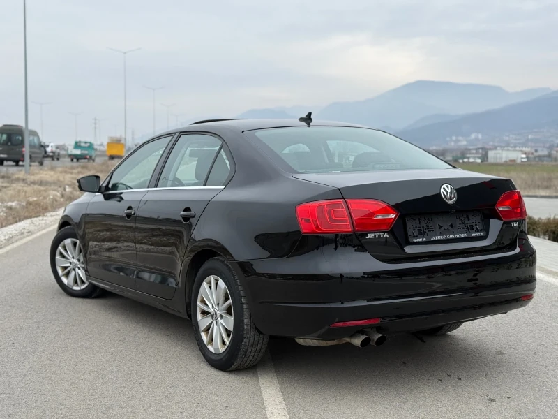 VW Jetta, снимка 3 - Автомобили и джипове - 49137926