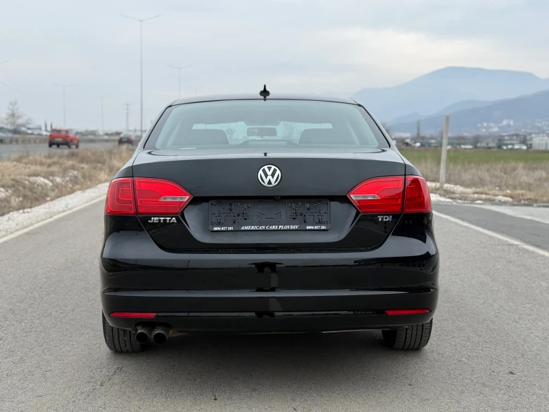 VW Jetta, снимка 6 - Автомобили и джипове - 49137926