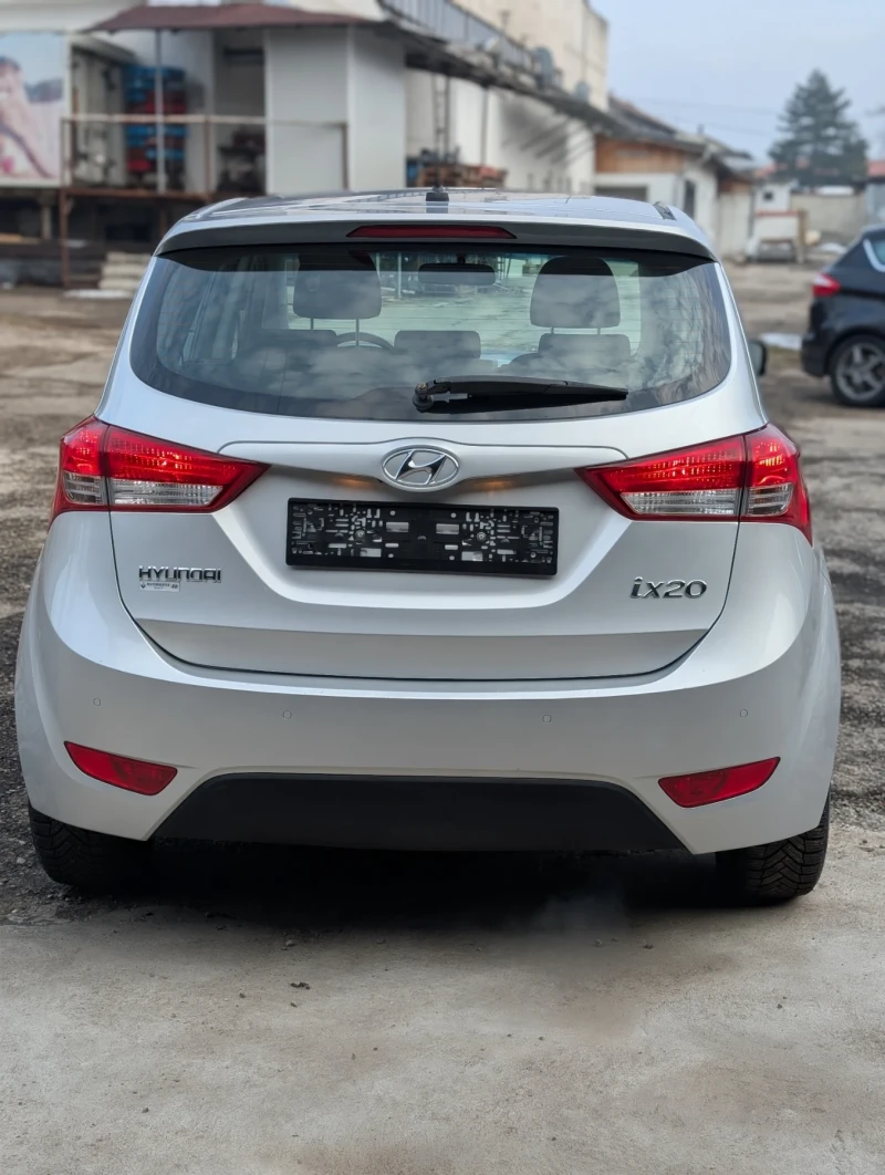 Hyundai Ix20 1.4 CRDI, снимка 4 - Автомобили и джипове - 49291705