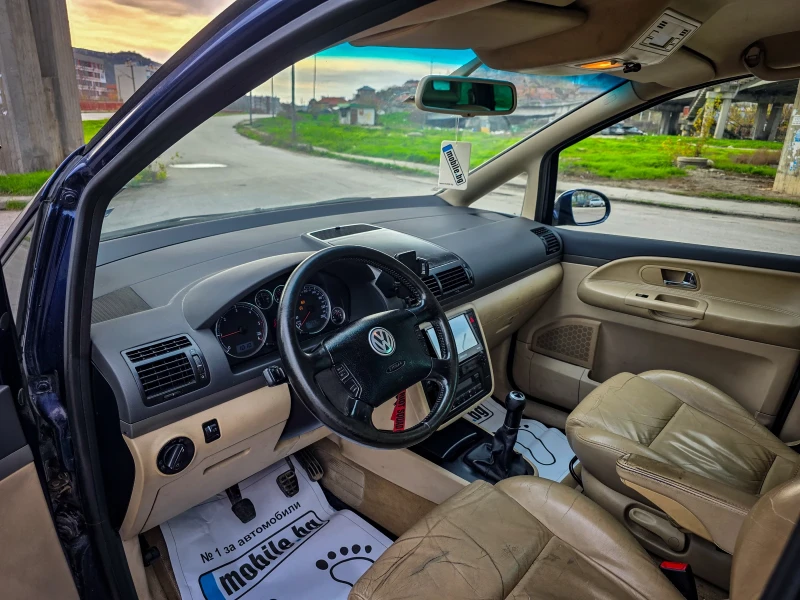VW Sharan = 1.9tdi= 7места= КОЖА= NAVI= 6ск= 4motion= , снимка 5 - Автомобили и джипове - 52564016